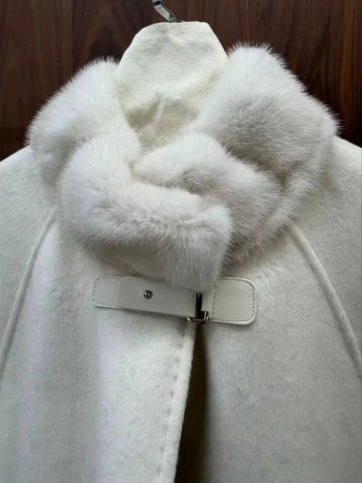 Manteau femme laine et cachemire, col vison – CLEVI Paris