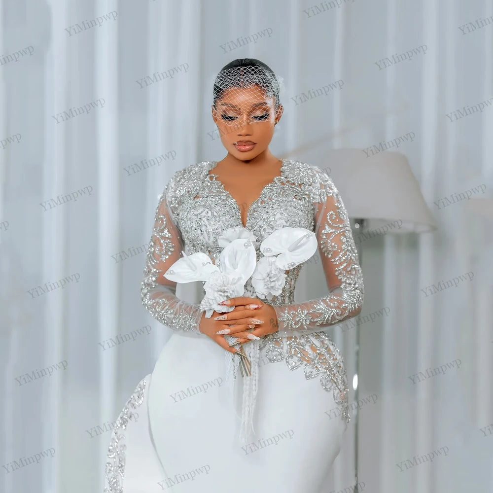 Robe de mariée civile sirène à cristaux – CLEVI Paris