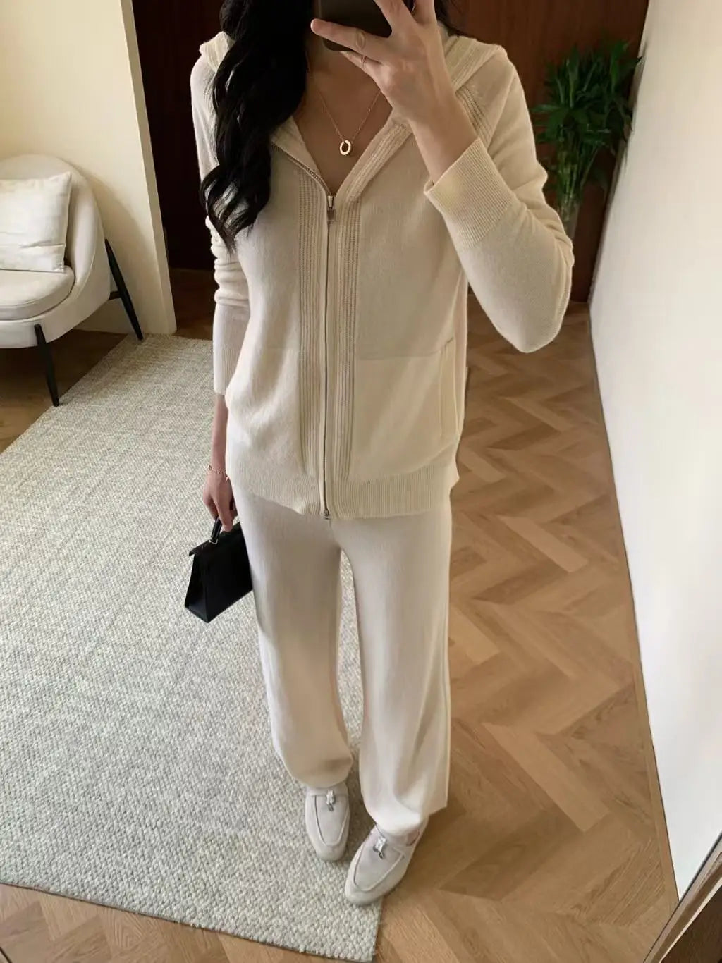 Ensemble laine et cachemire femme à capuche – CLEVI Paris