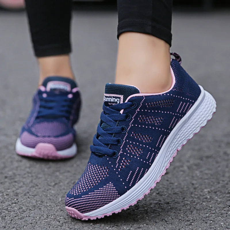 Sneakers femme en tissu extensible à lacets – CLEVI Paris
