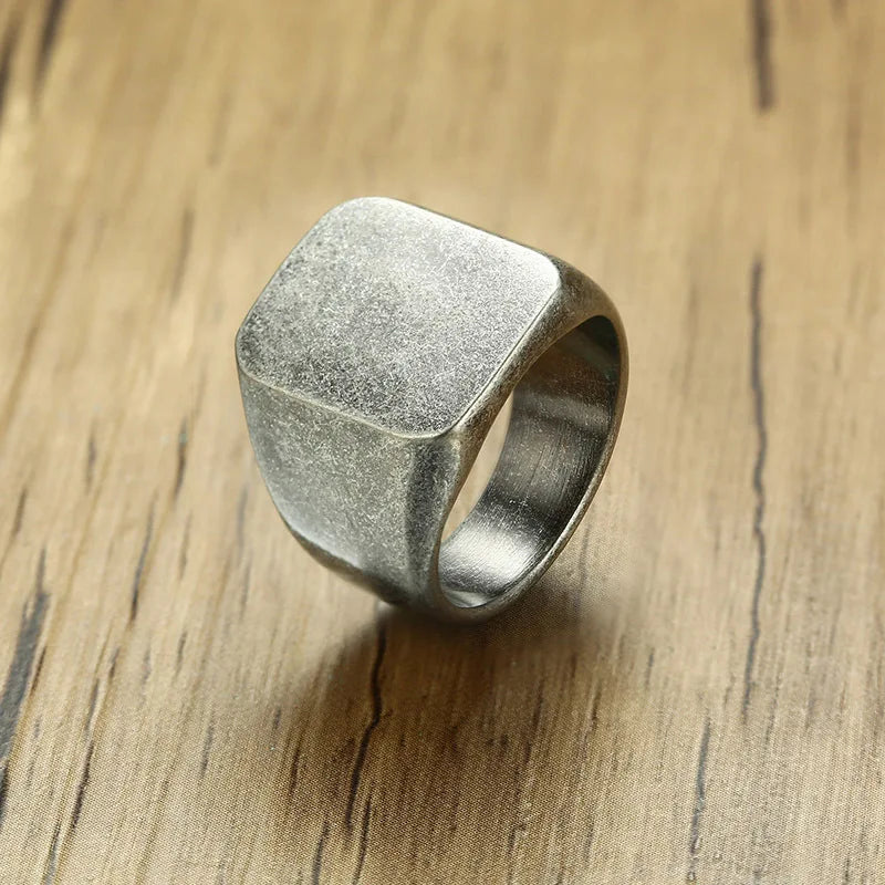 Bague homme carrée en acier et zirconium – CLEVI Paris