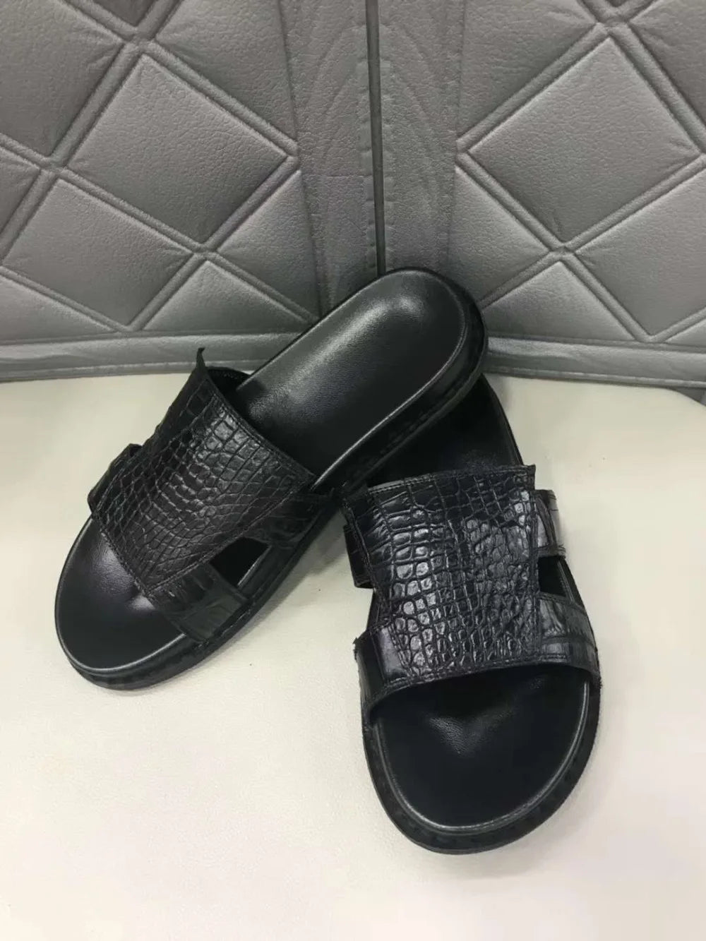 Chaussures unisexes noires en cuir à lacets – CLEVI Paris