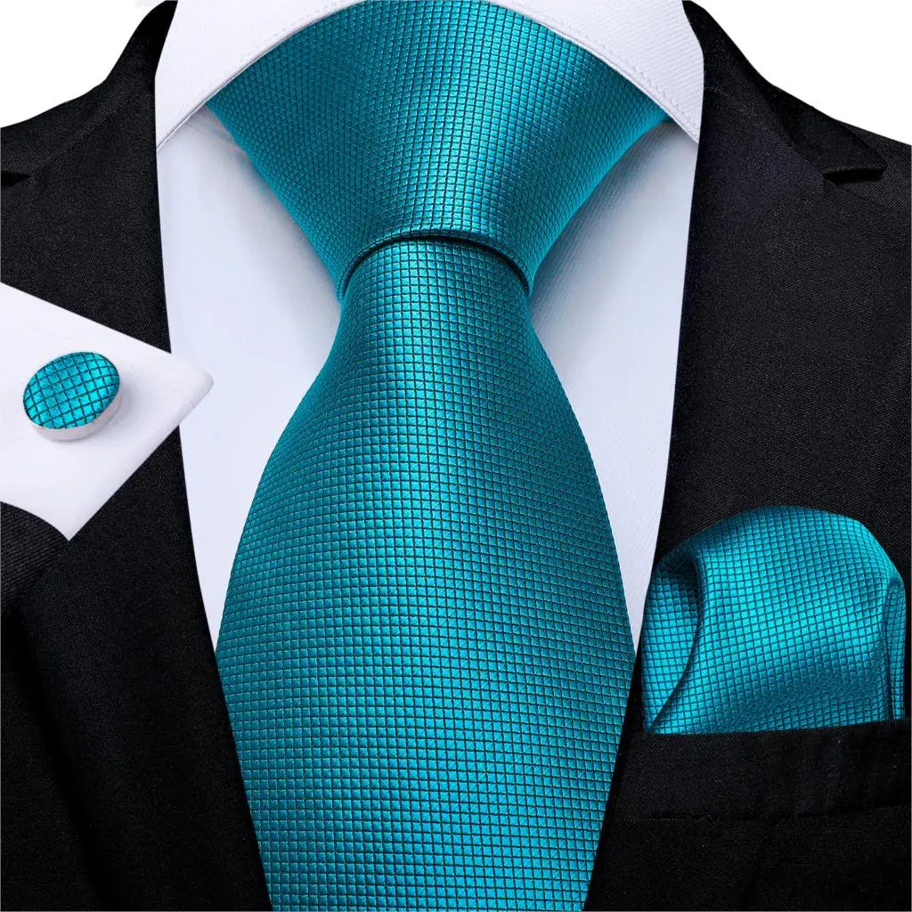 Coffret cravate homme paisley, pochette et boutons – CLEVI Paris