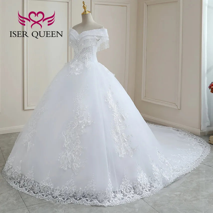Robe de mariée princesse en dentelle scintillante – CLEVI Paris