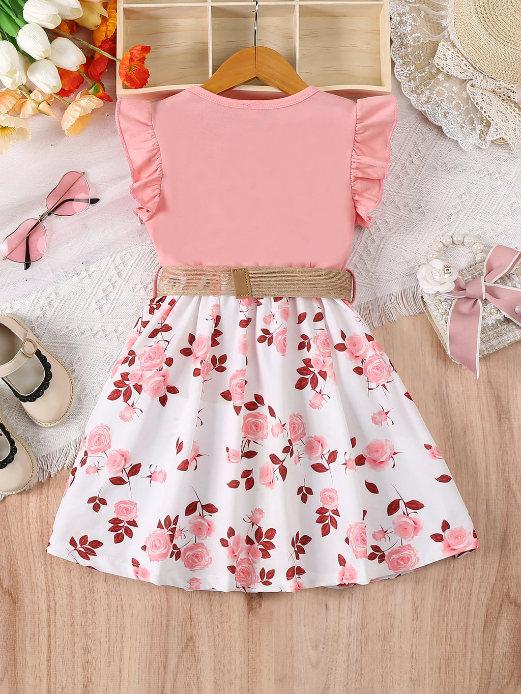 Robe fille fleurie rose avec ceinture – CLEVI Paris