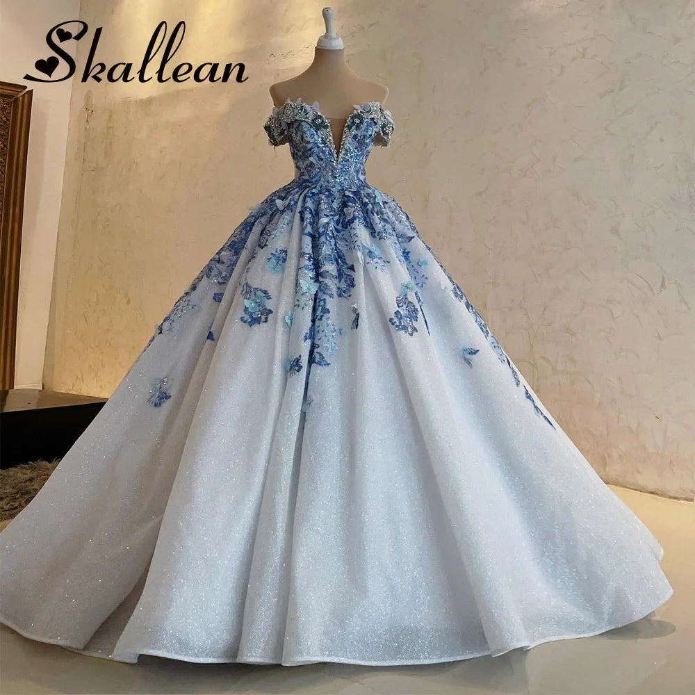 Robe de Quinceañera épaules dénudées à strass – CLEVI Paris