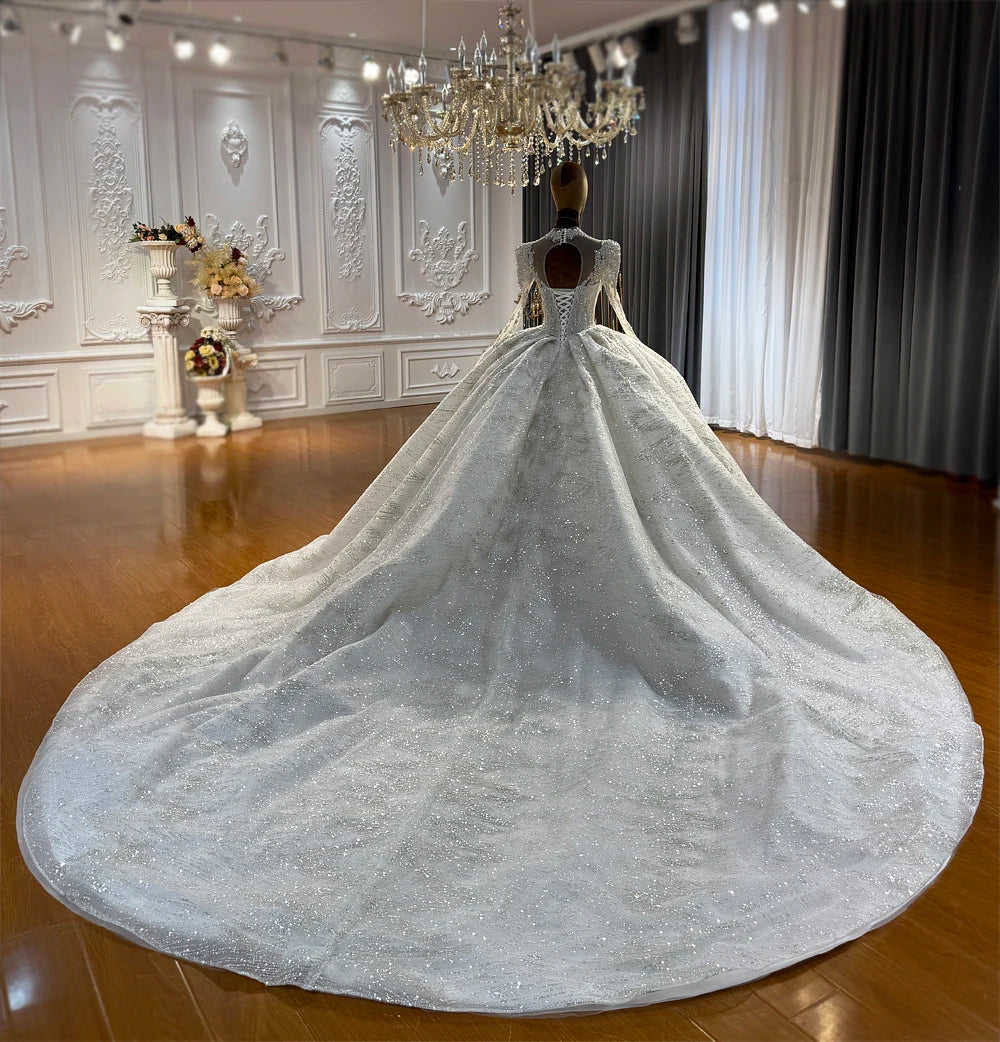 Robe de mariée princesse à fleurs – CLEVI Paris