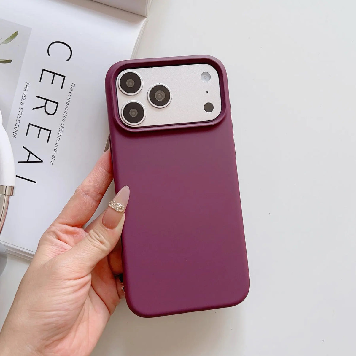 Coque iPhone souple mate toucher doux – CLEVI Paris