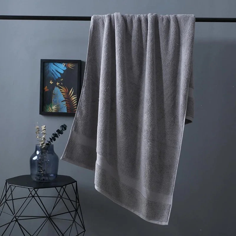Serviette de bain en coton 70 × 140 cm – CLEVI Paris