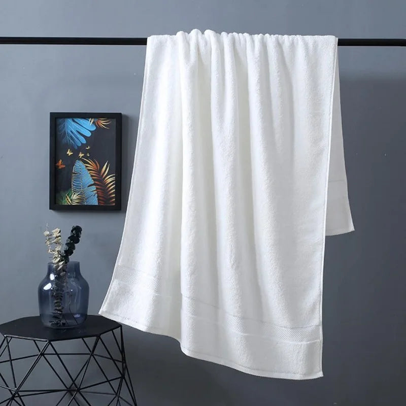 Serviette de bain en coton 70 × 140 cm – CLEVI Paris