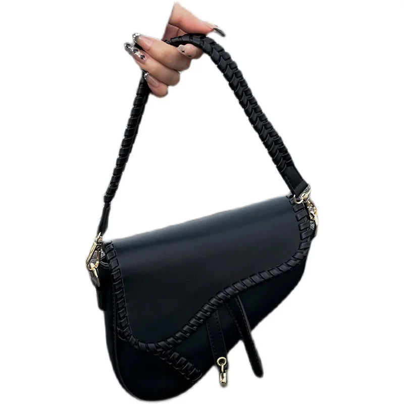 Sac Selle Femme Tressé Sous le Bras Fermeture Magnétique – CLEVI Paris