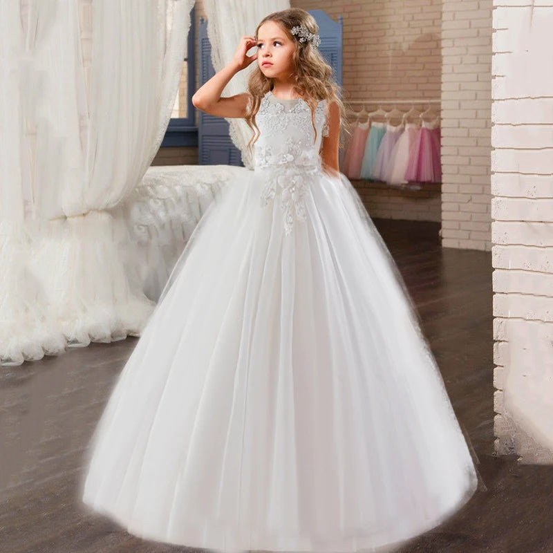 Robe longue fille en blanc à appliqués – CLEVI Paris