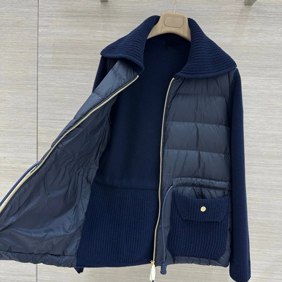 Veste femme en maille et duvet zippée – CLEVI Paris