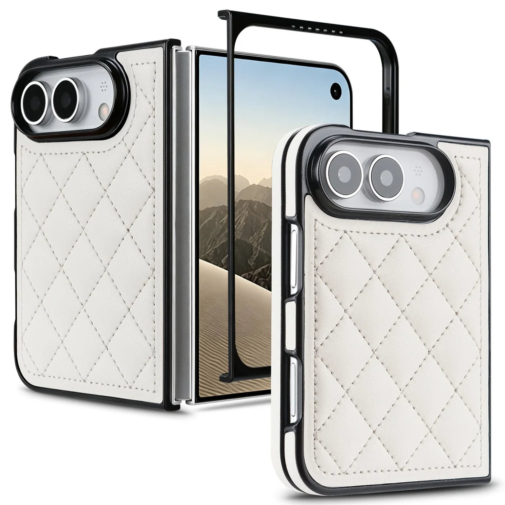Coque iPhone Duo en simili cuir quadrillé – CLEVI Paris
