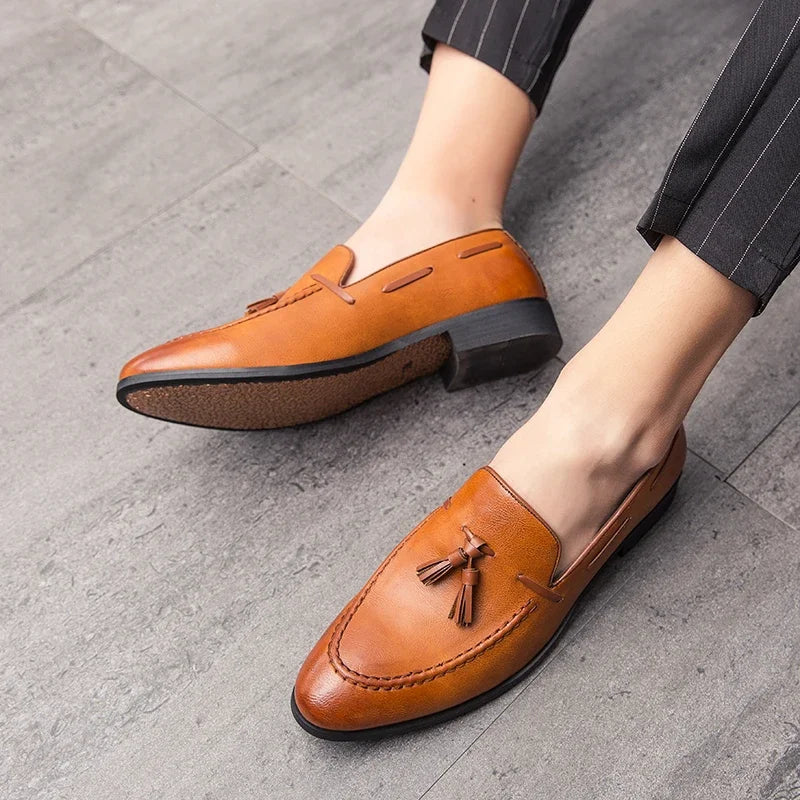 Mocassins homme à glands bruns ou noirs – CLEVI Paris