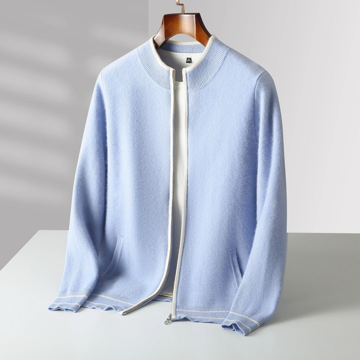 Cardigan homme en laine zippé – CLEVI Paris