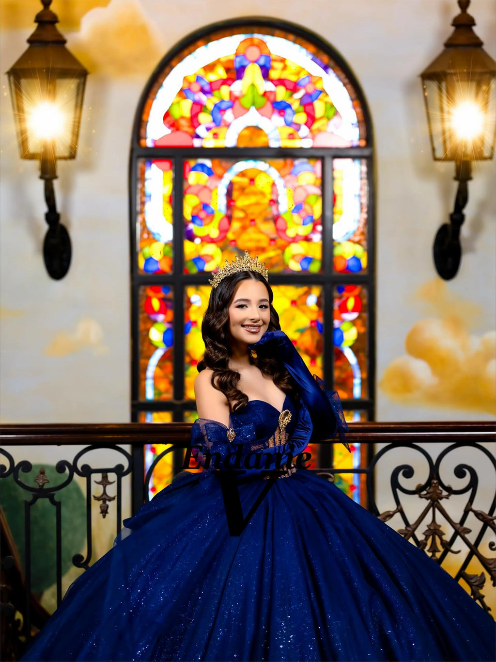 Robe de Quinceañera à strass et nœud – CLEVI Paris
