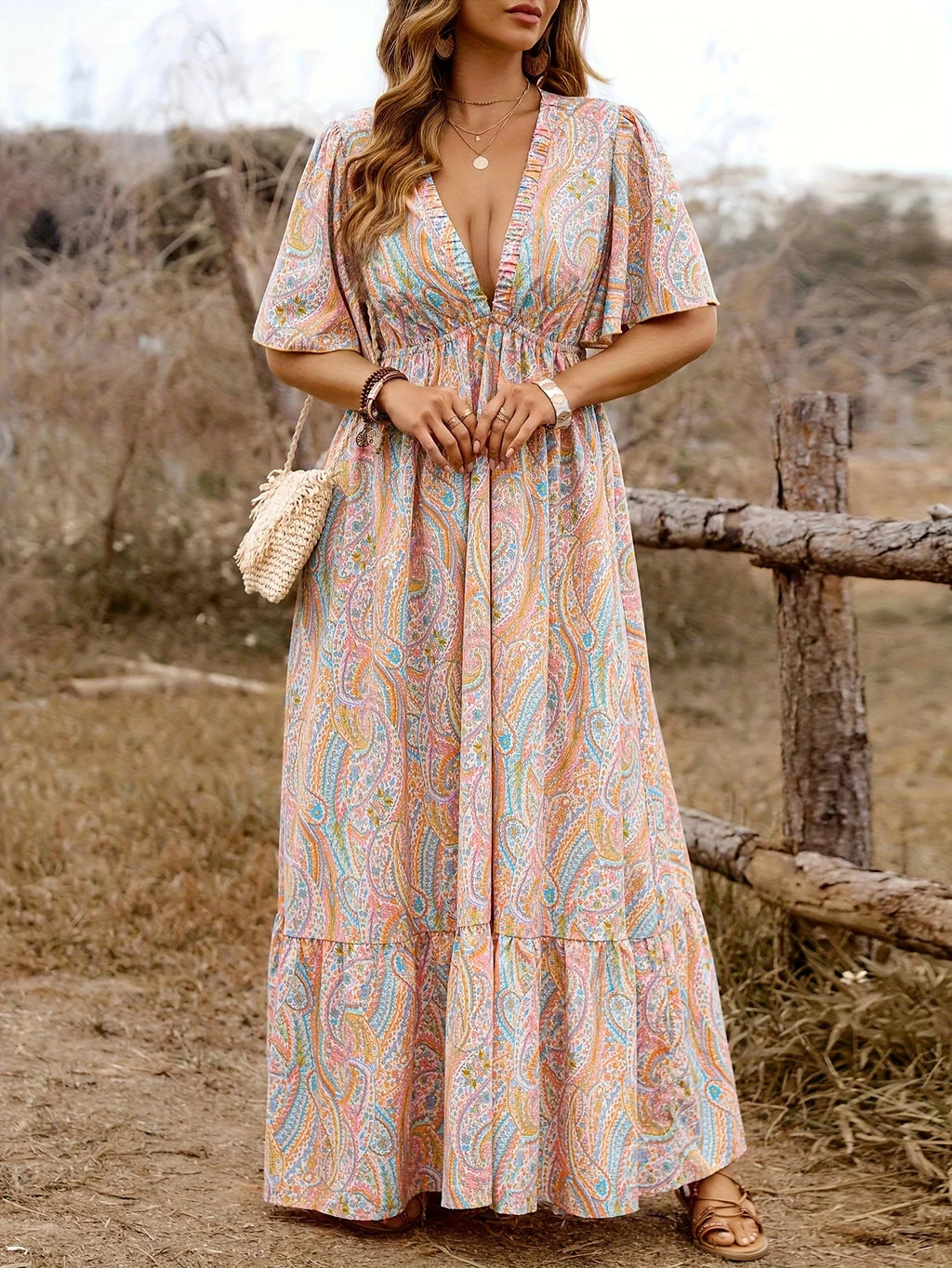 Robe Femme Grande Taille Imprimé Paisley Col V – CLEVI Paris