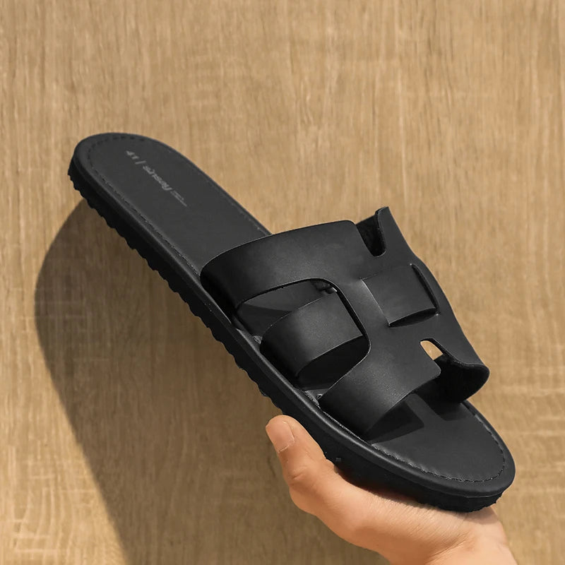 Pantoufles homme noires en cuir refendu – CLEVI Paris