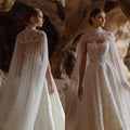Robe de mariée en dentelle à corset ajusté – CLEVI Paris
