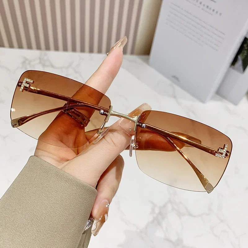 Lunettes de soleil femme QVQV sans monture – CLEVI Paris