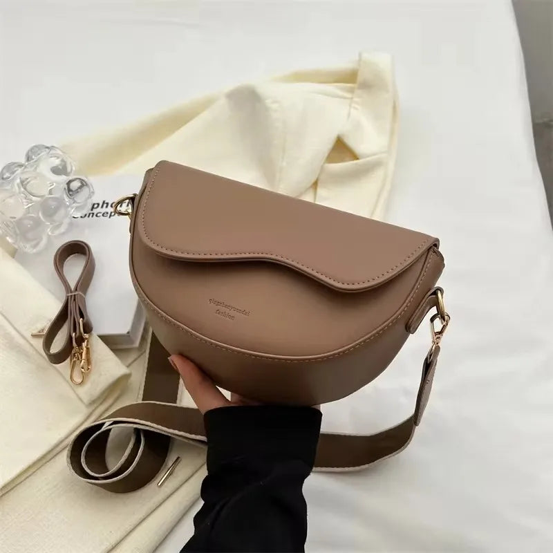 Sac Croisé Cuir Véritable Motif Alligator 3 Poches – CLEVI Paris