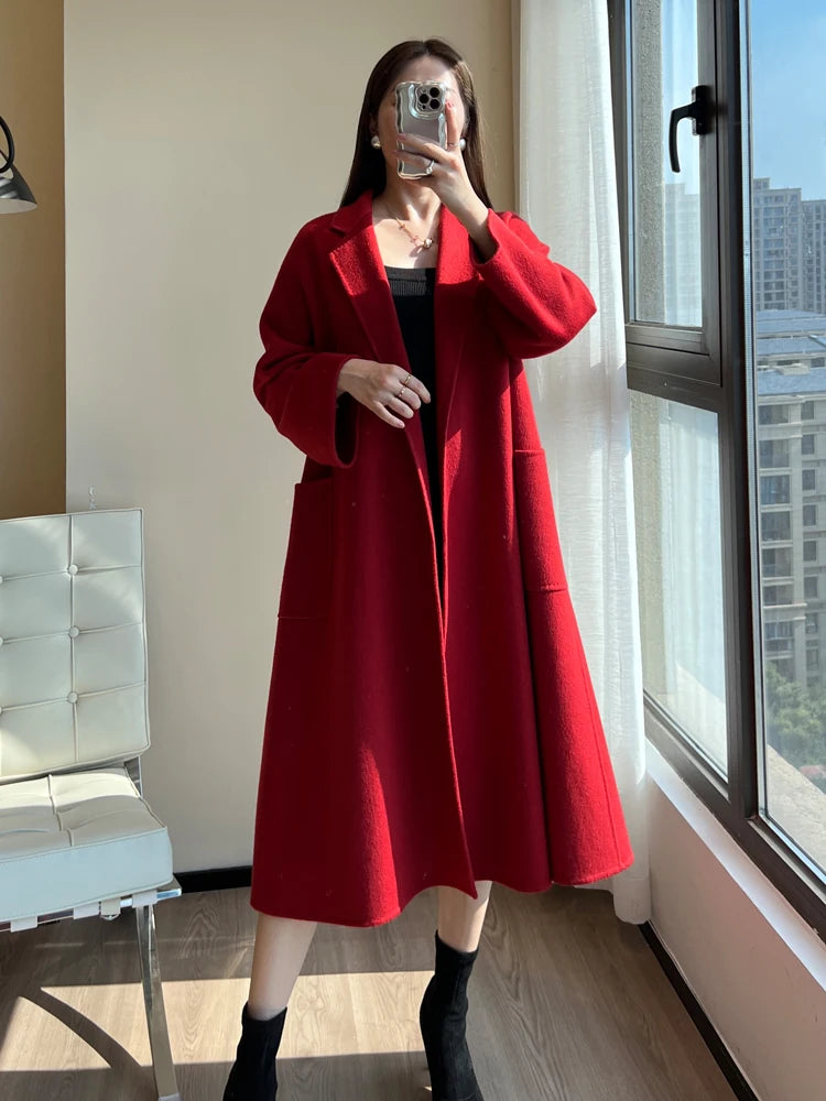 Manteau long femme à ceinture et col revers – CLEVI Paris