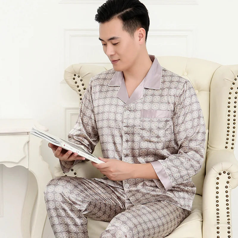 Pyjama Homme 2 Pièces Soie de Glace Satin Col Rabattu Manches Longues Style Luxe Imprimé Printemps Été – CLEVI Paris