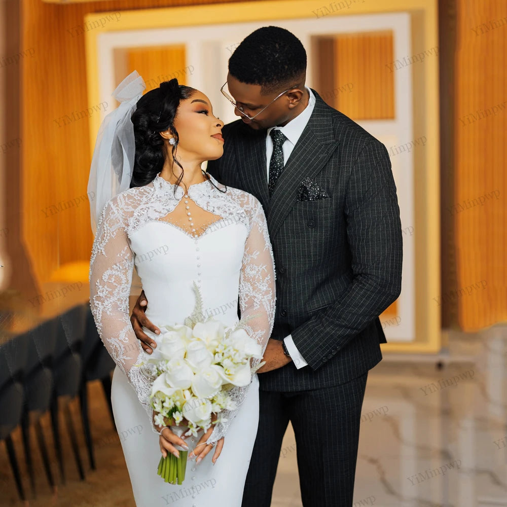 Robe de mariée civile en satin – CLEVI Paris