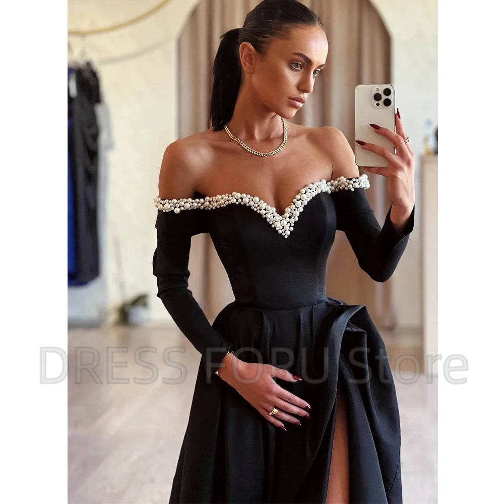 Robe de soirée longue fente col V perlée – CLEVI Paris