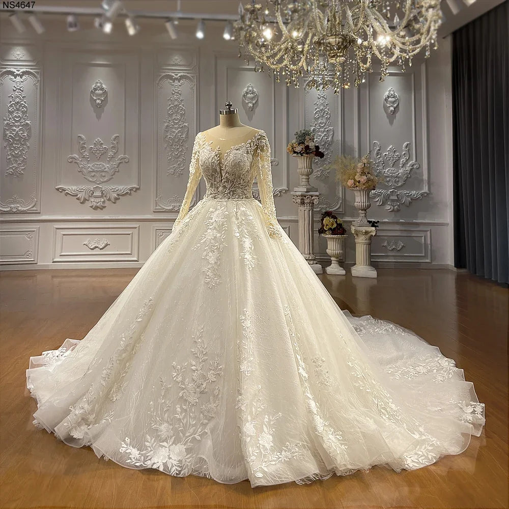 Robe de mariée sirène à traîne détachable – CLEVI Paris