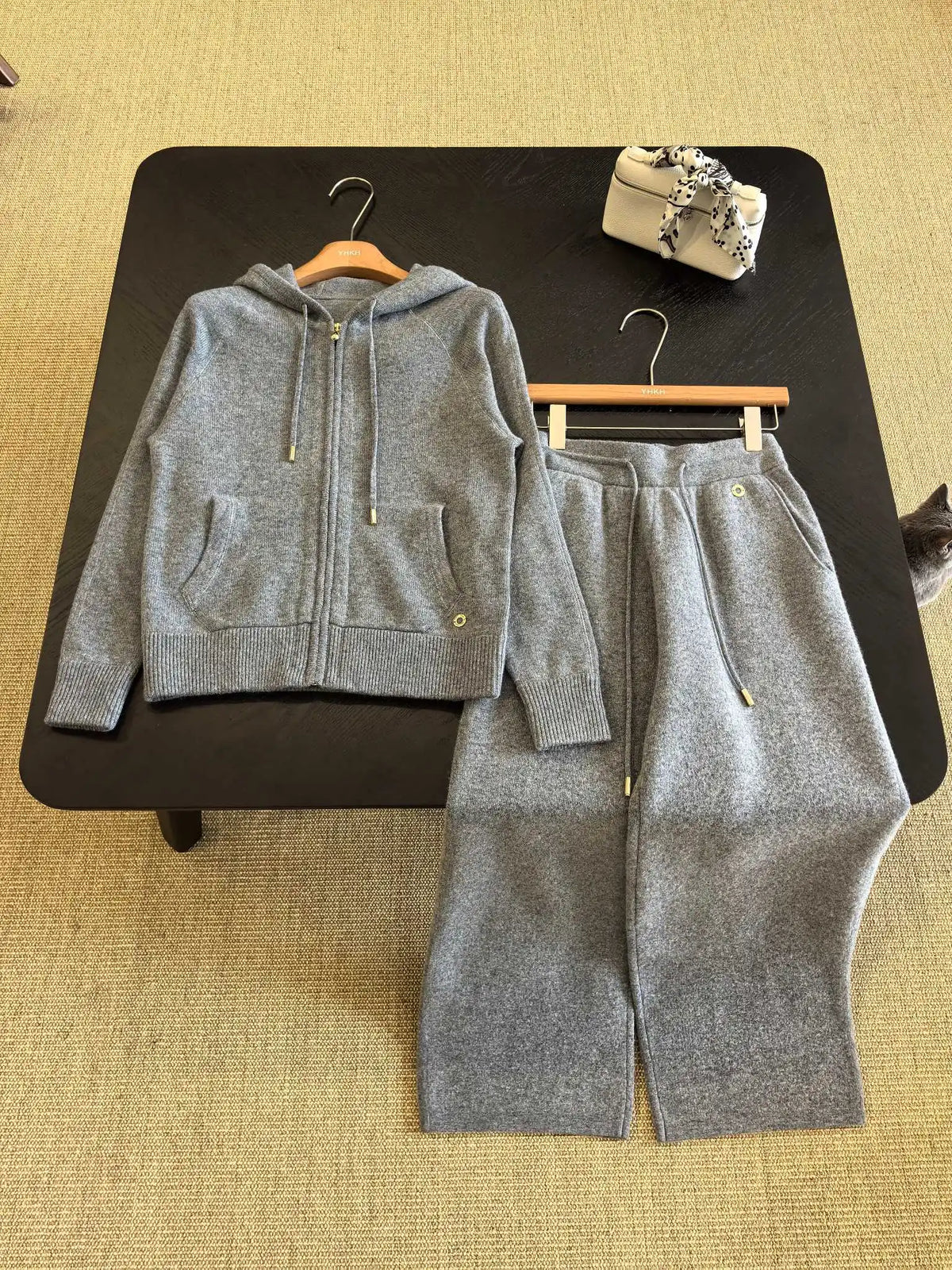 Ensemble cardigan et pantalon cachemire femme – CLEVI Paris
