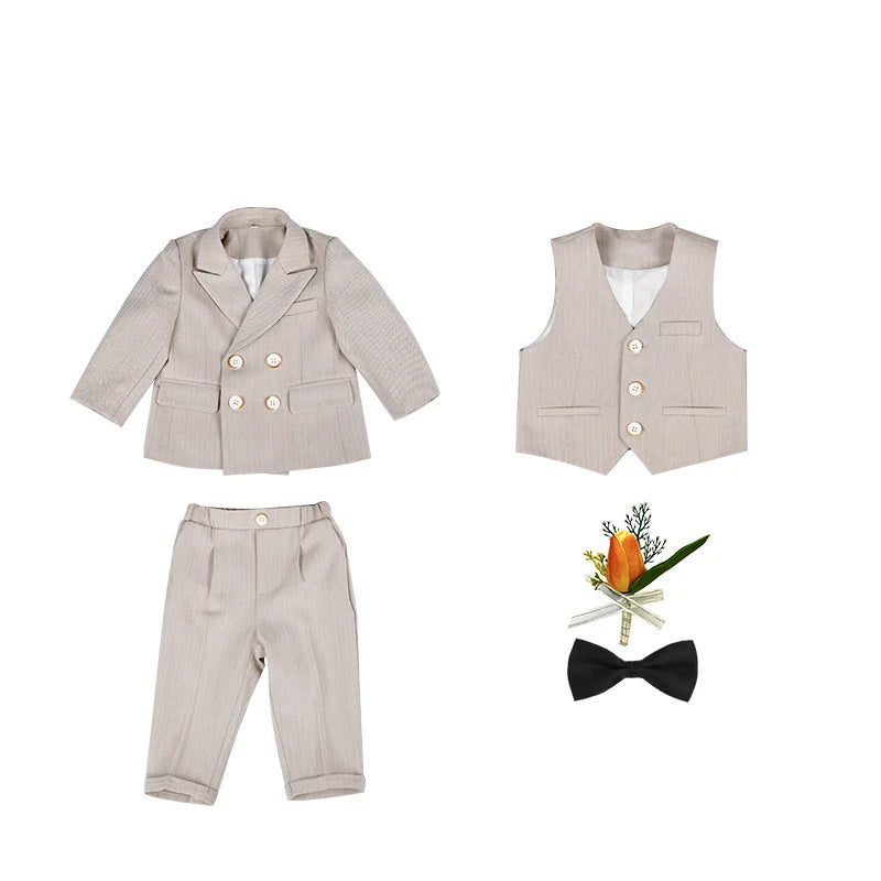 Costume garçon cérémonie S035, plusieurs ensembles – CLEVI Paris