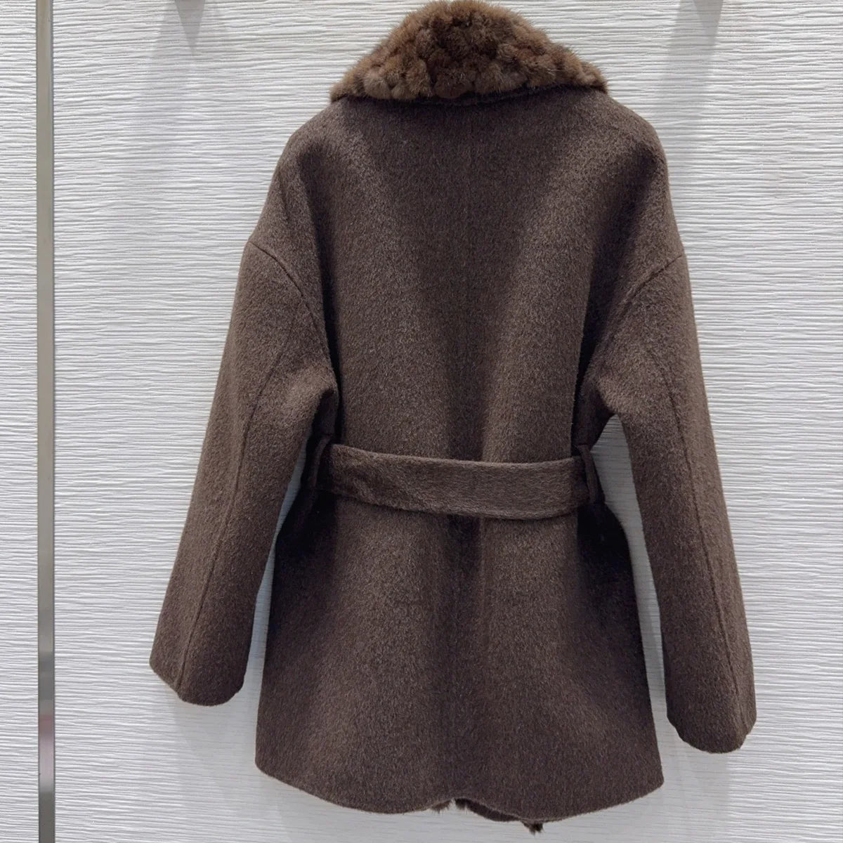 Manteau femme ceinturé à col châle – CLEVI Paris