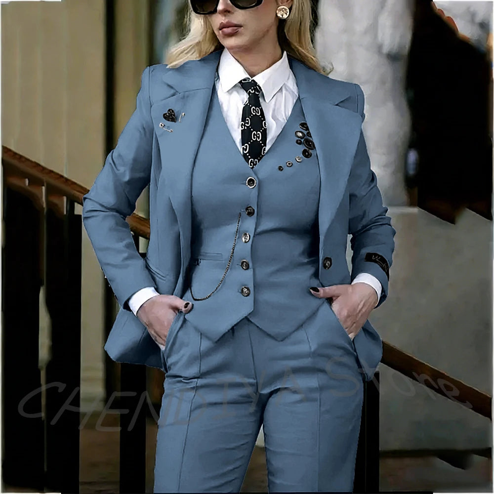 Tailleur pantalon femme à col châle – CLEVI Paris