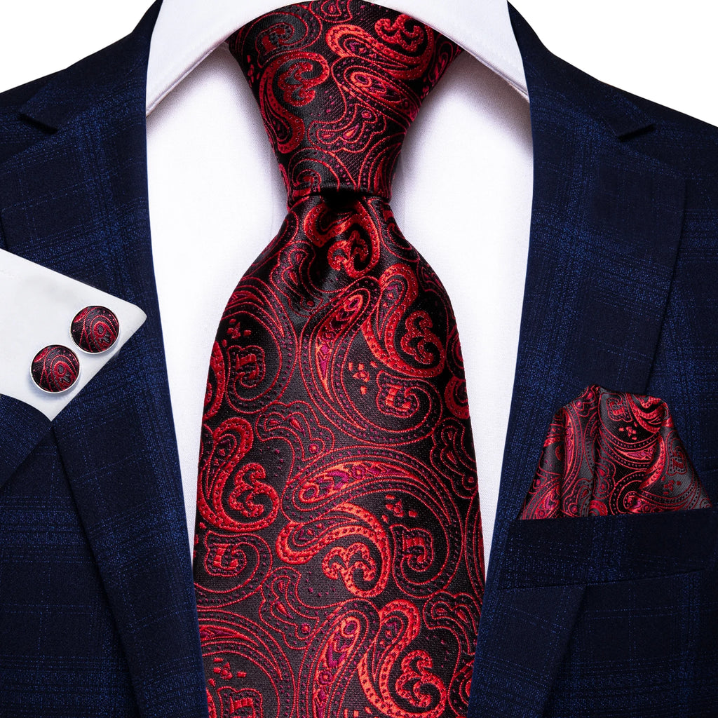 Cravate homme unie, style formel – CLEVI Paris