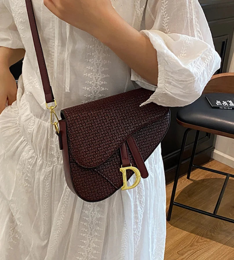 Sac bandoulière femme en PU – CLEVI Paris