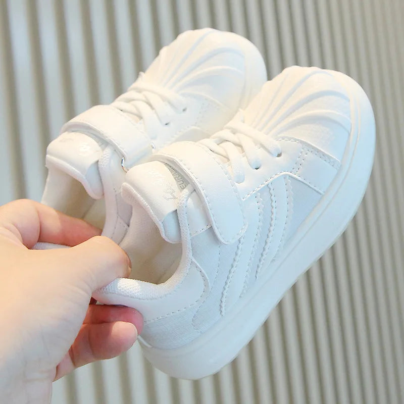 Baskets enfant à scratch style skate – CLEVI Paris