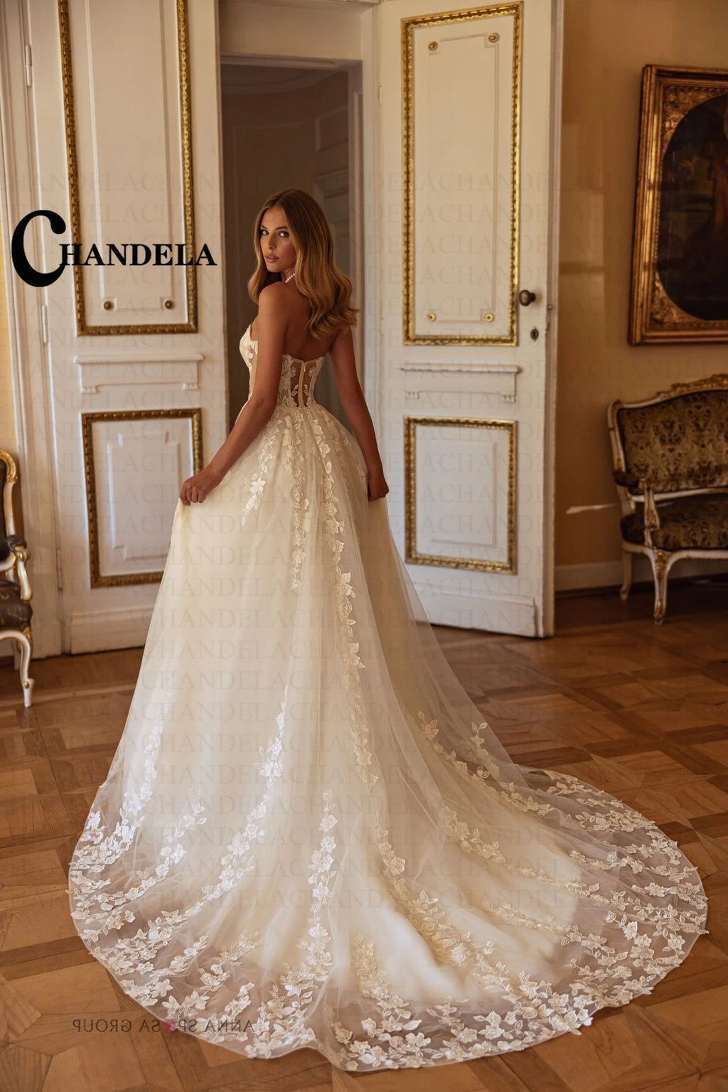 Robe de mariée trapèze décolleté cœur – CLEVI Paris