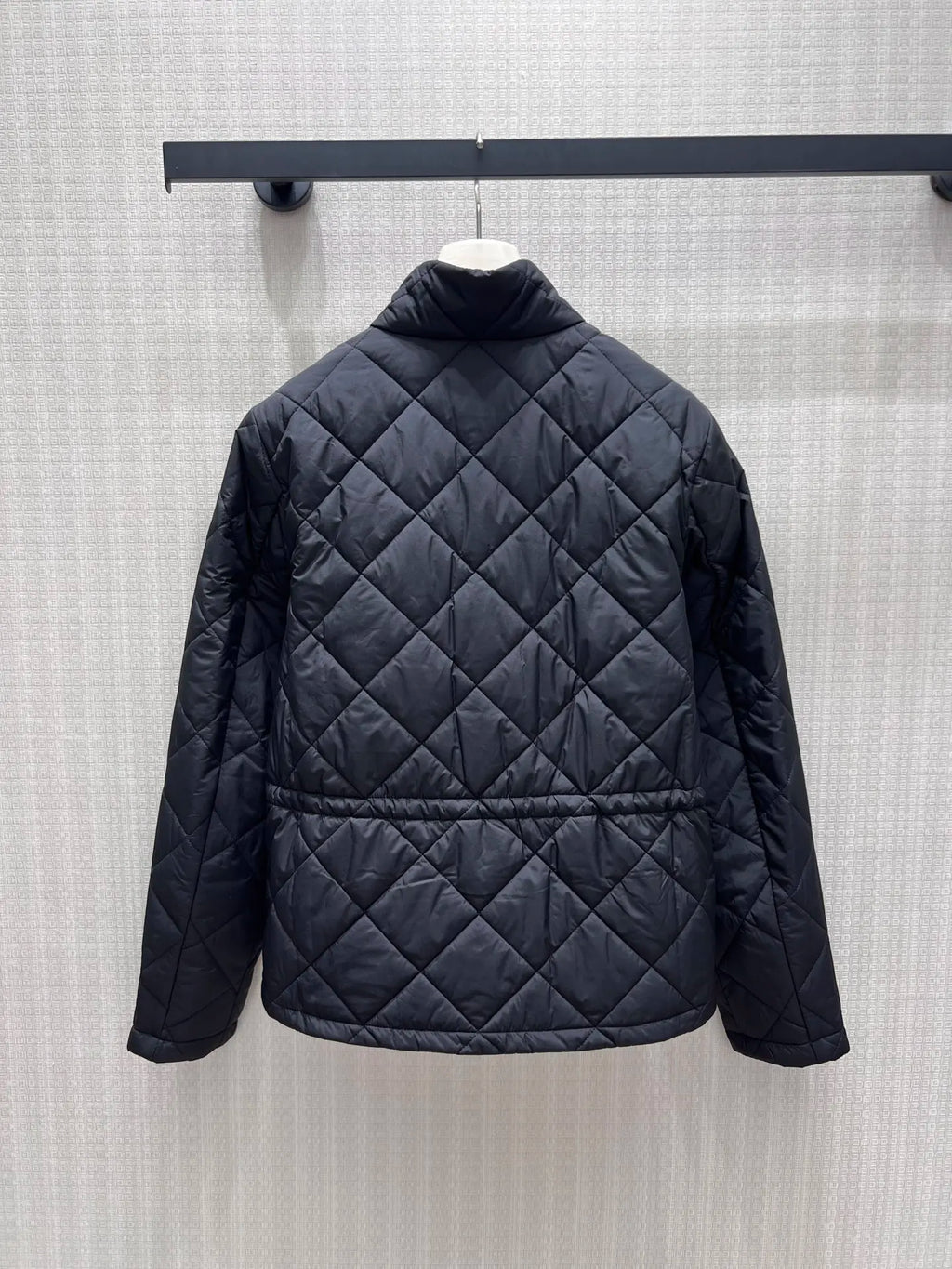 Veste femme matelassée à losanges et col montant – CLEVI Paris