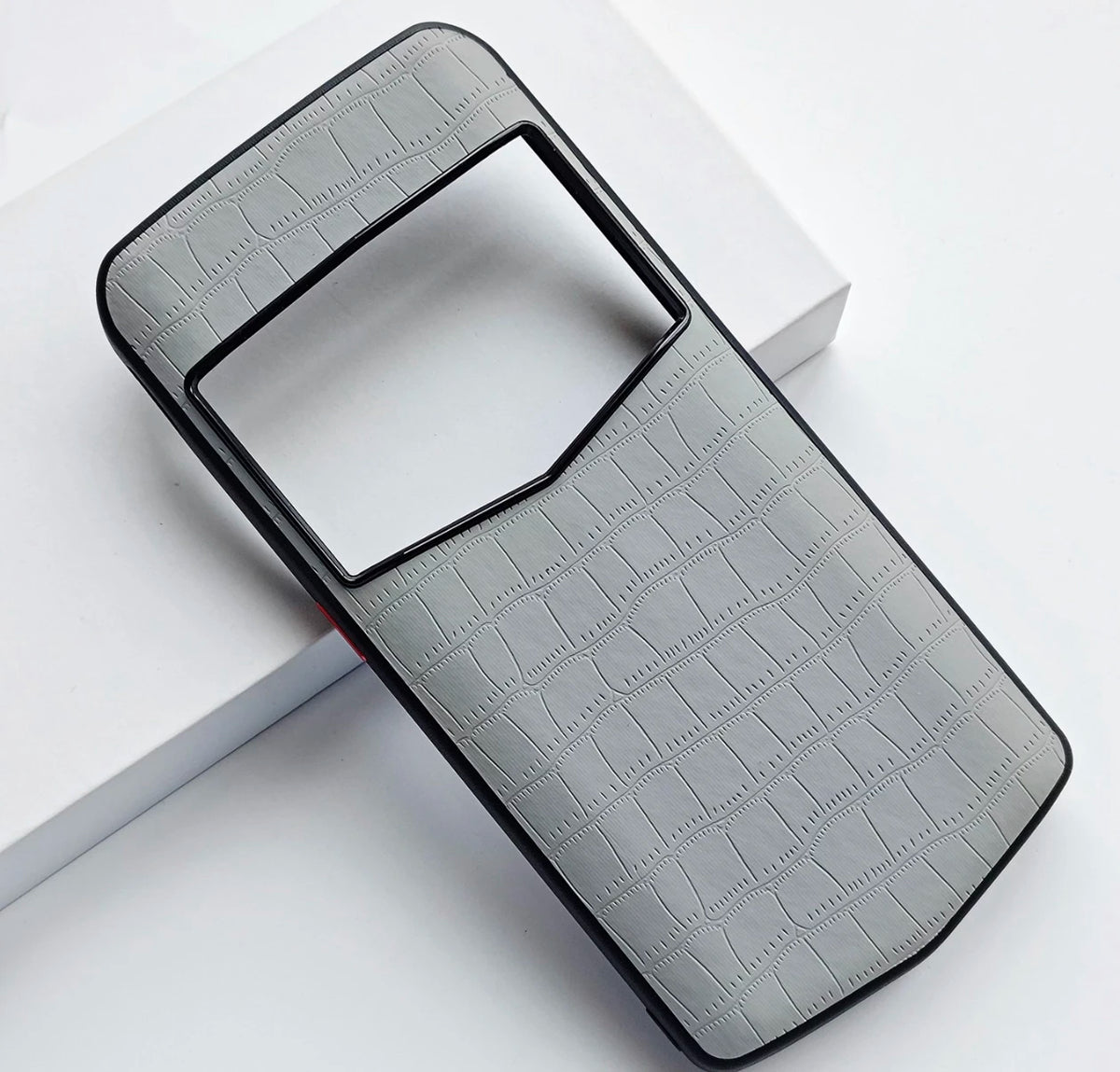 Coque VERTU Agent Q à bords souples – CLEVI Paris