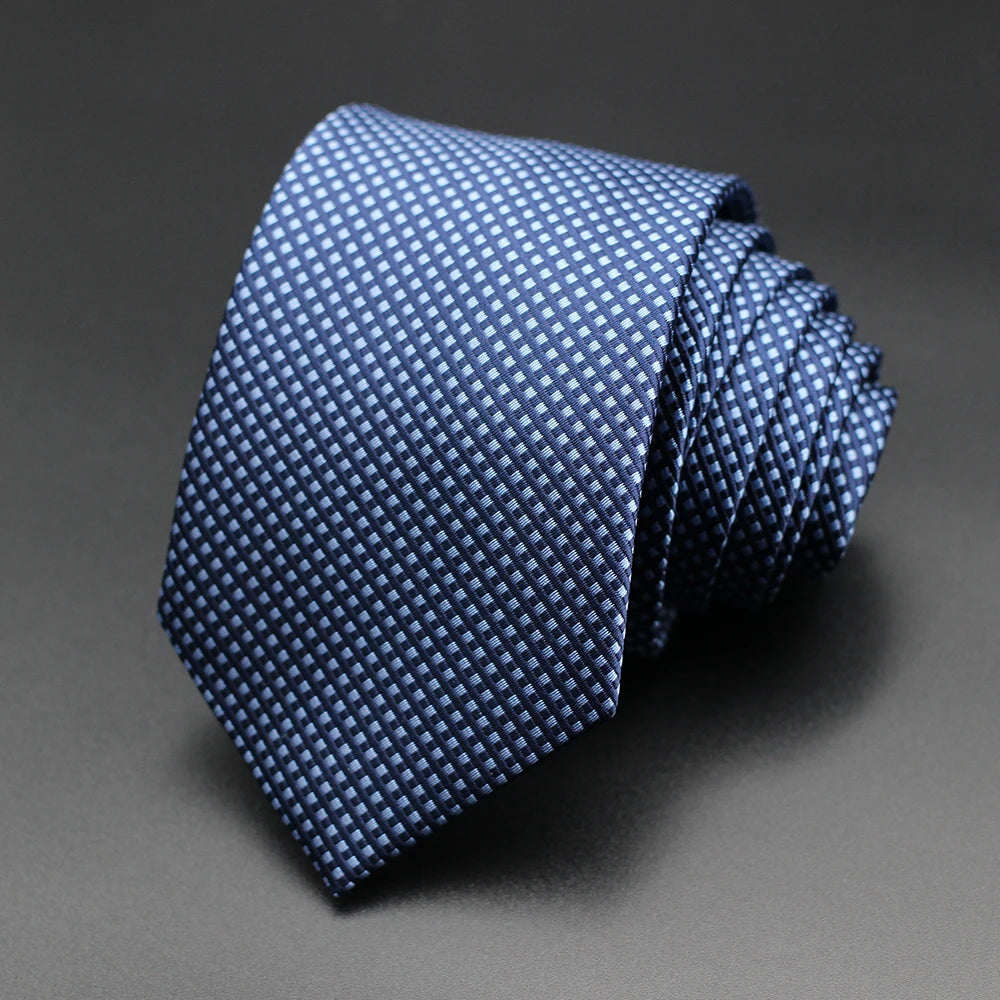 Cravate homme à pois, style élégant – CLEVI Paris