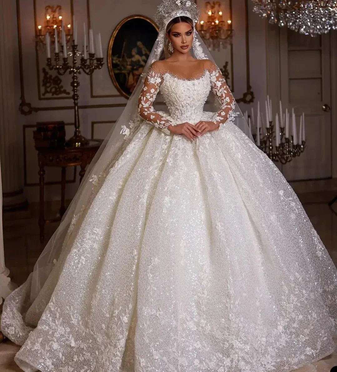 Robe de mariée en tulle et dentelle – CLEVI Paris