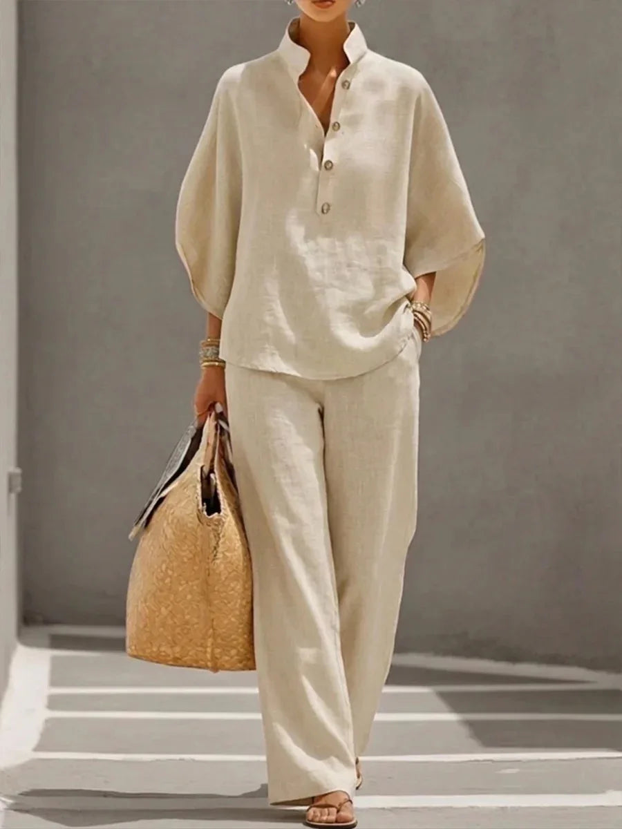 Ensemble femme haut col montant et pantalon – CLEVI Paris