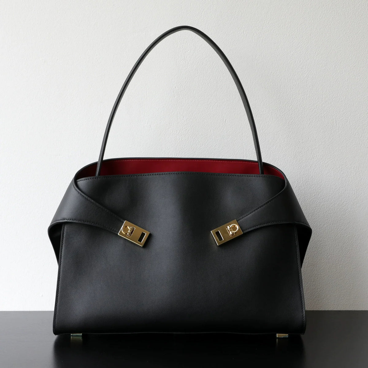 Sac cabas femme souple en cuir – CLEVI Paris