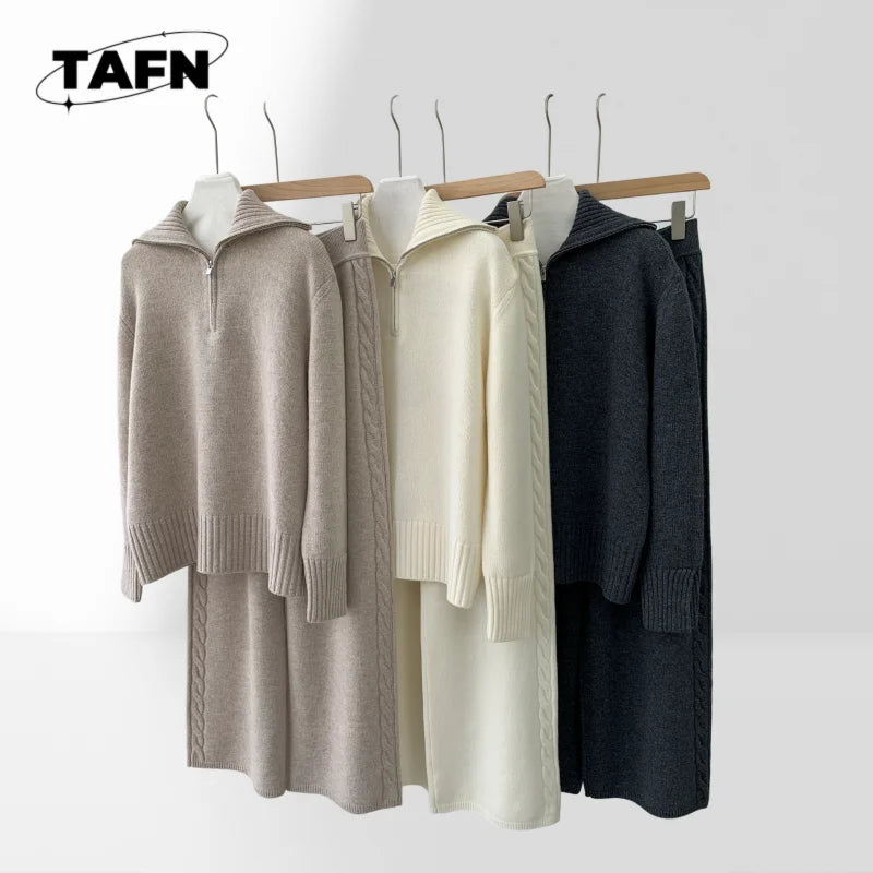 Ensemble 2 Pièces Femme TAFN – Haut Col Rond Manches Longues + Pantalon Large Mi-Mollet Carreaux – Coton/Soie – S à L – CLEVI Paris
