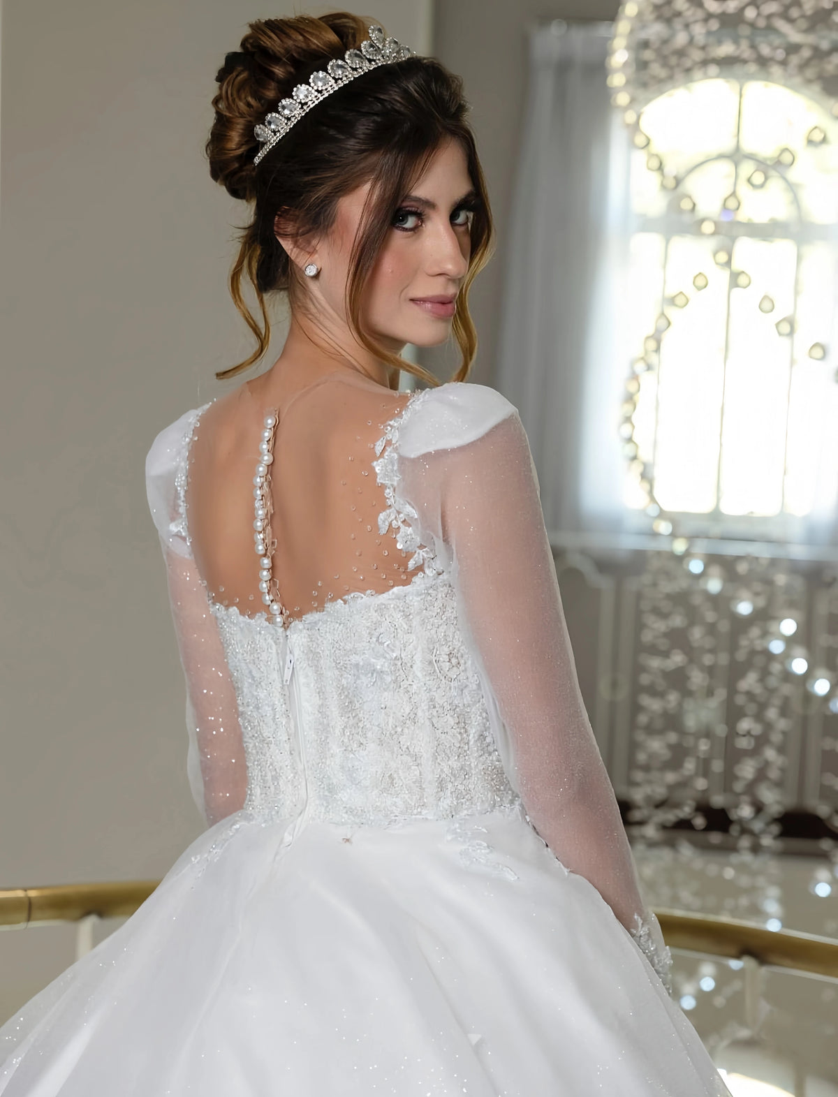 Robe de mariée scintillante en tulle – CLEVI Paris