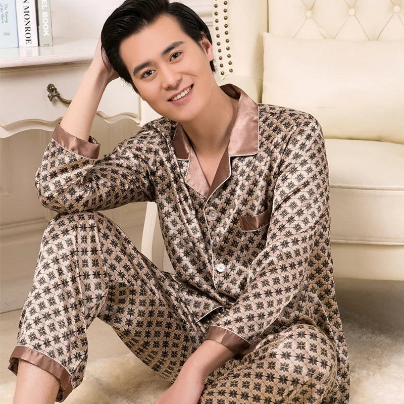 Pyjama Homme 2 Pièces Soie de Glace Satin Col Rabattu Manches Longues Style Luxe Imprimé Printemps Été – CLEVI Paris