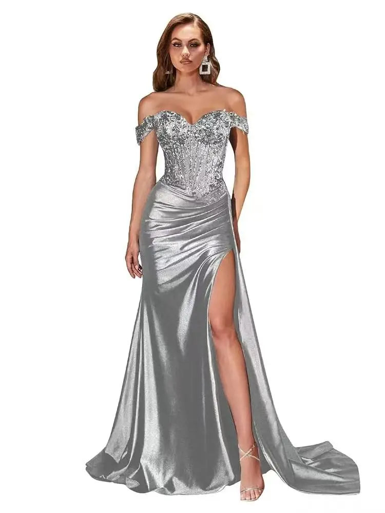 Robe de bal sirène en satin perlé – CLEVI Paris