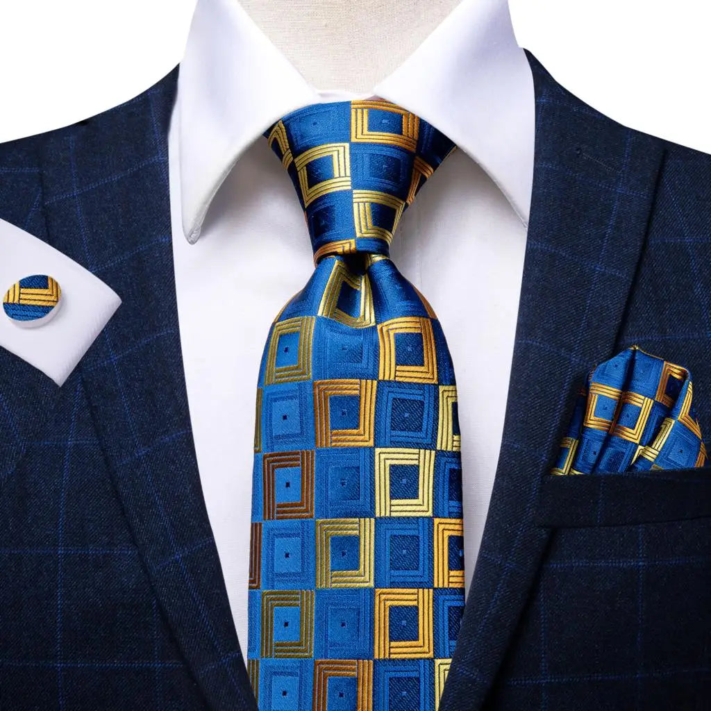 Ensemble Cravate à Carreaux Homme – CLEVI Paris